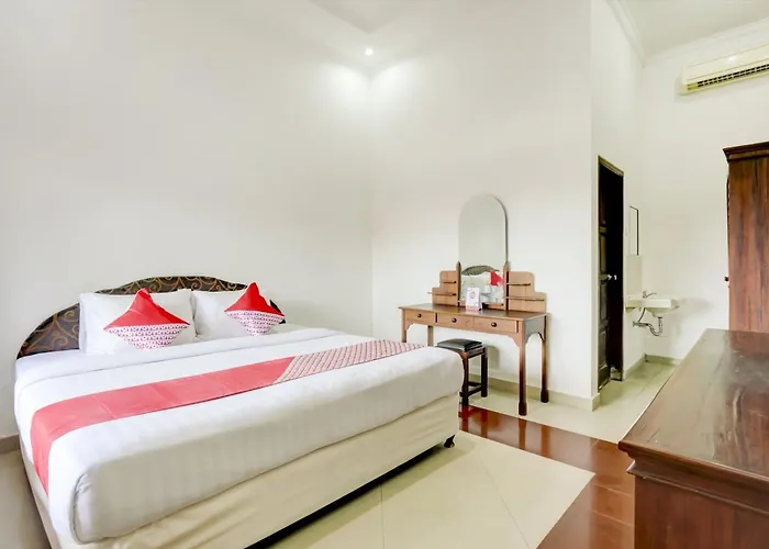 Hotel O Ratu 2*