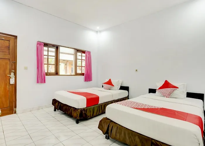 Hotel O Ratu 2*