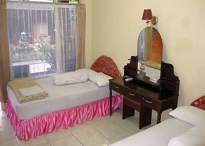 O Ratu Hotel 2*